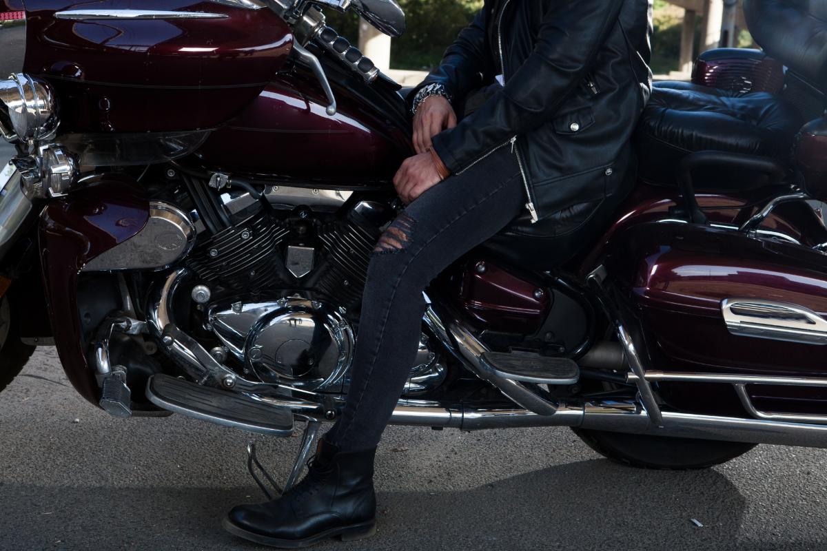 バイクのレギュレーターとは？役割・仕組み・故障時の対処法を完全解説